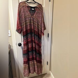 Olivaceous maxi dress- M
